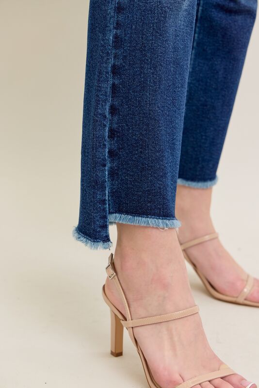 JUDY BLUE HW DARK KICK FLARE