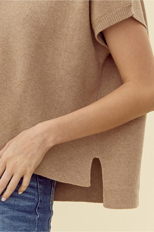 MOCK NECK TAUPE TOP