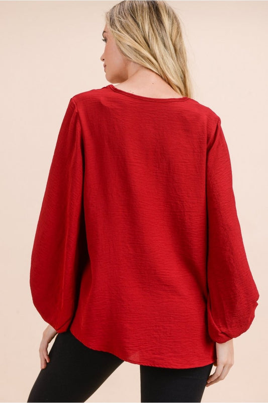 V-NECK BUBBLE SLEEVE BURGUNDY TOP