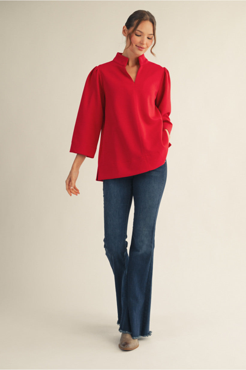 NECKLINE RED TOP