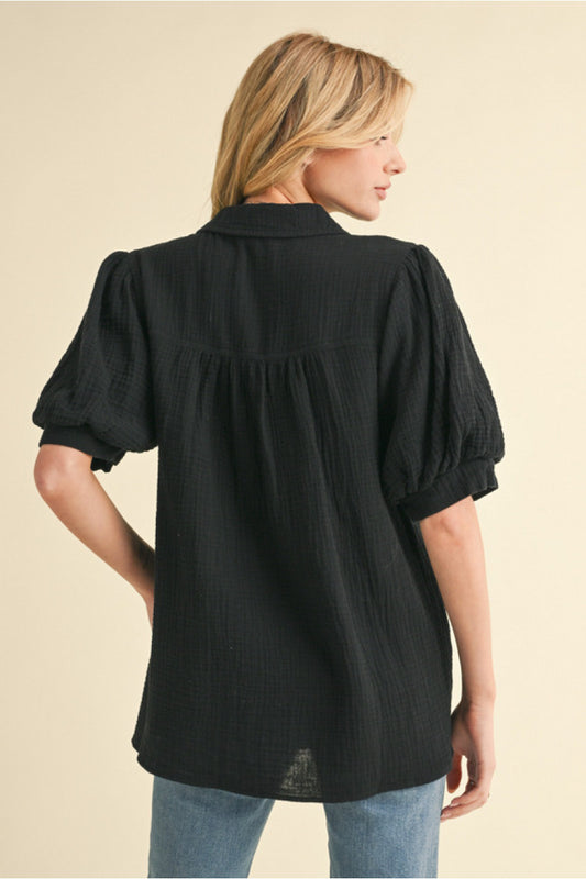 PLEATED BLACK YOKE TOP