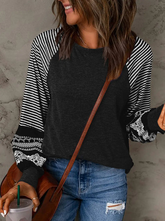 STRIPED RAGLAN BLACK TOP