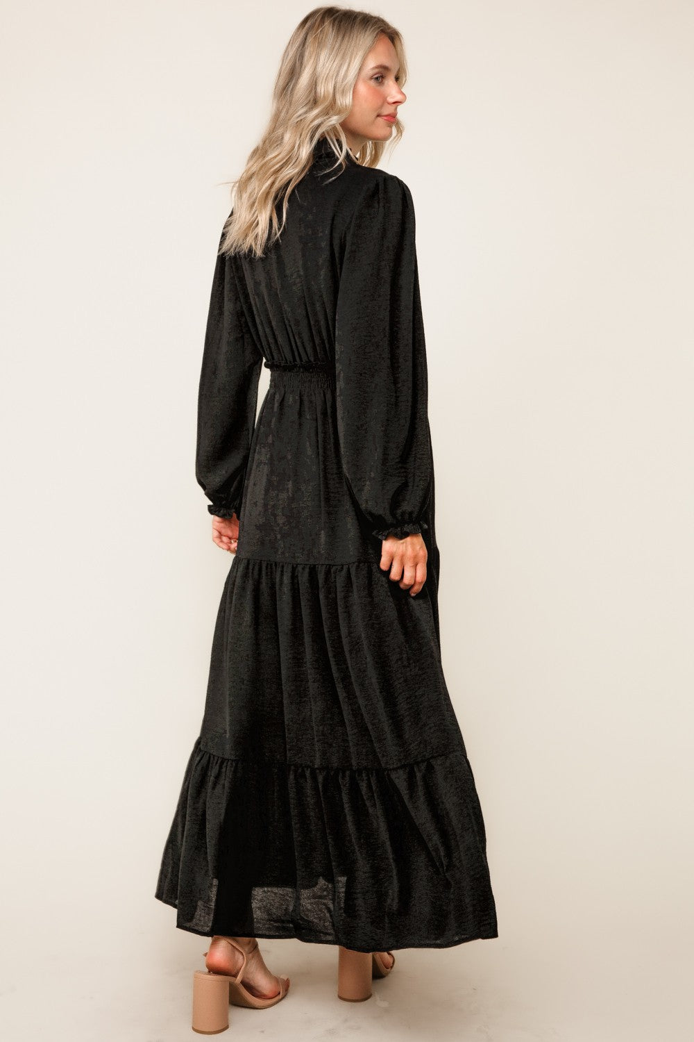 SOLID BLACK WOVEN DRESS