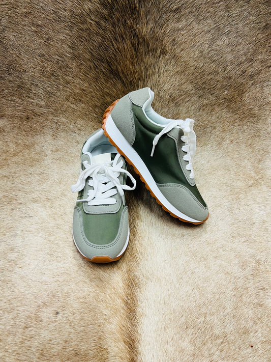 VERY G JOEL OLIVE SNEAKER