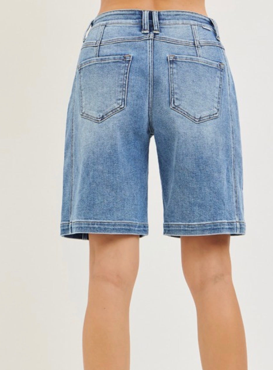 SEAMED DENIM JORTS