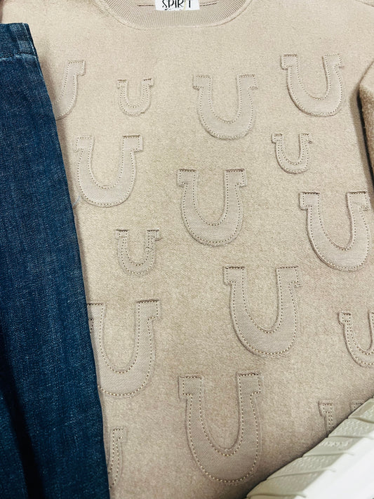 HORSESHOE PONCHO SWEATER