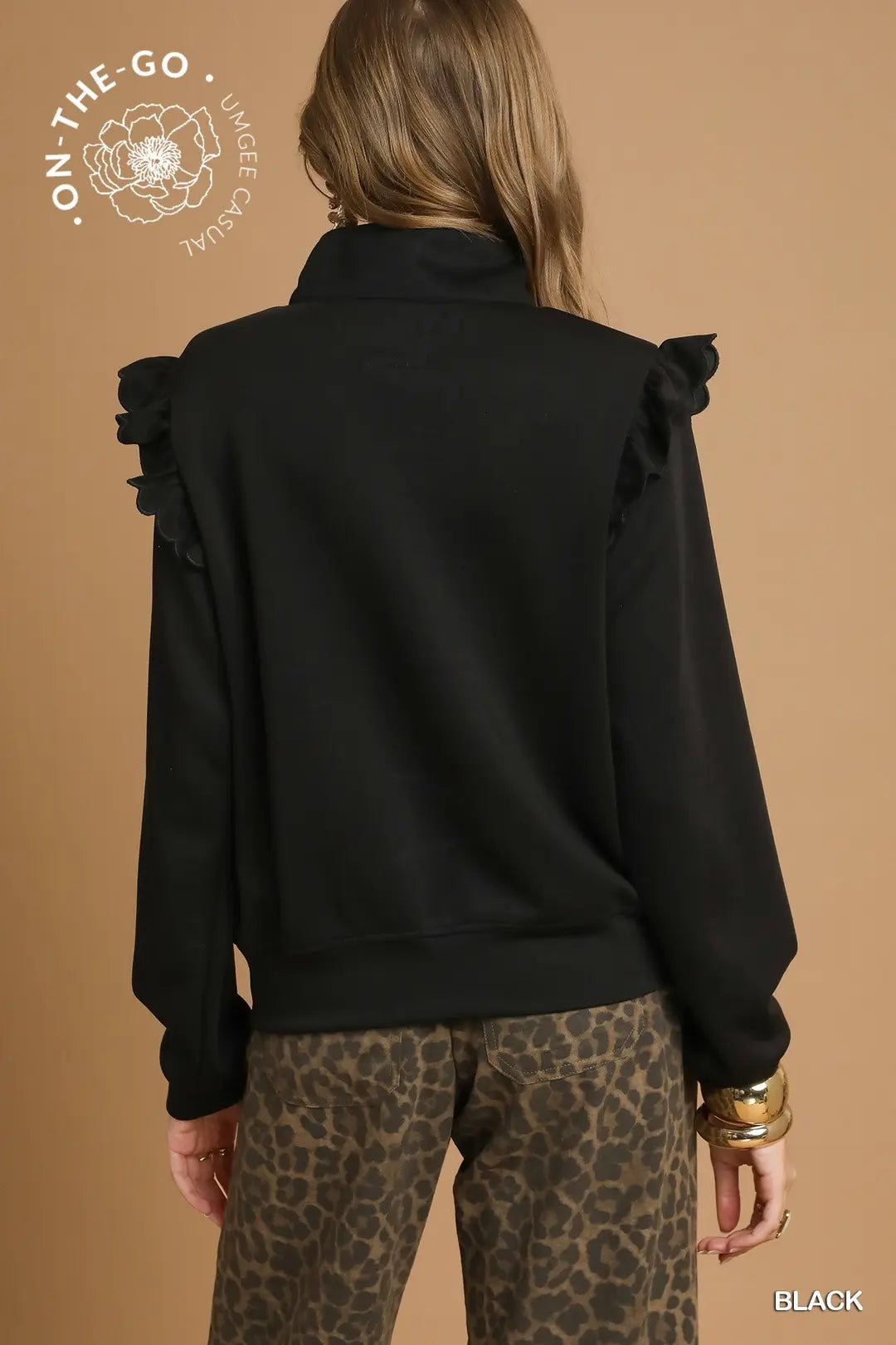 TOP RUFFLE BLACK ZIP TOP