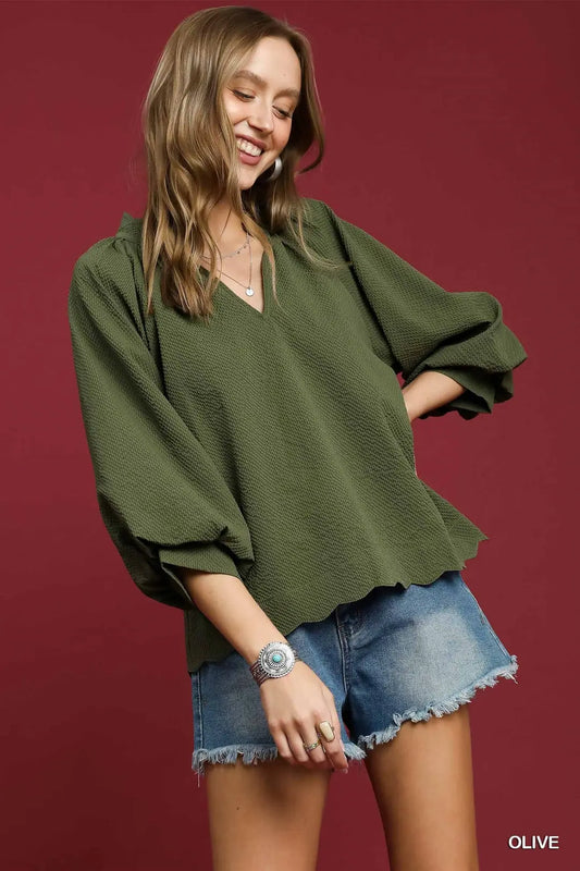 V NECK OLIVE SCALLOPED TOP