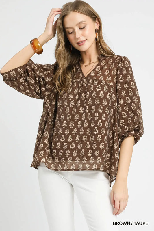 SPLIT NECK BROWN FLOWER TOP