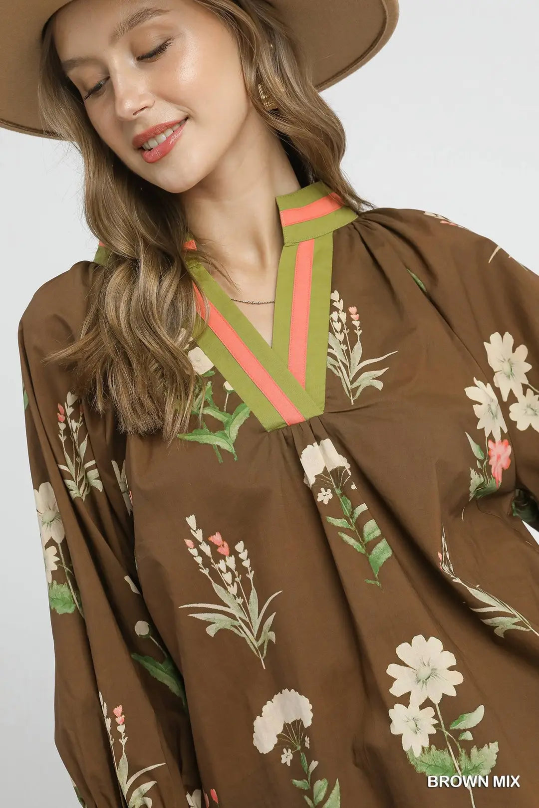 FLORAL CONTRAST TRIM BROWN MIX TOP