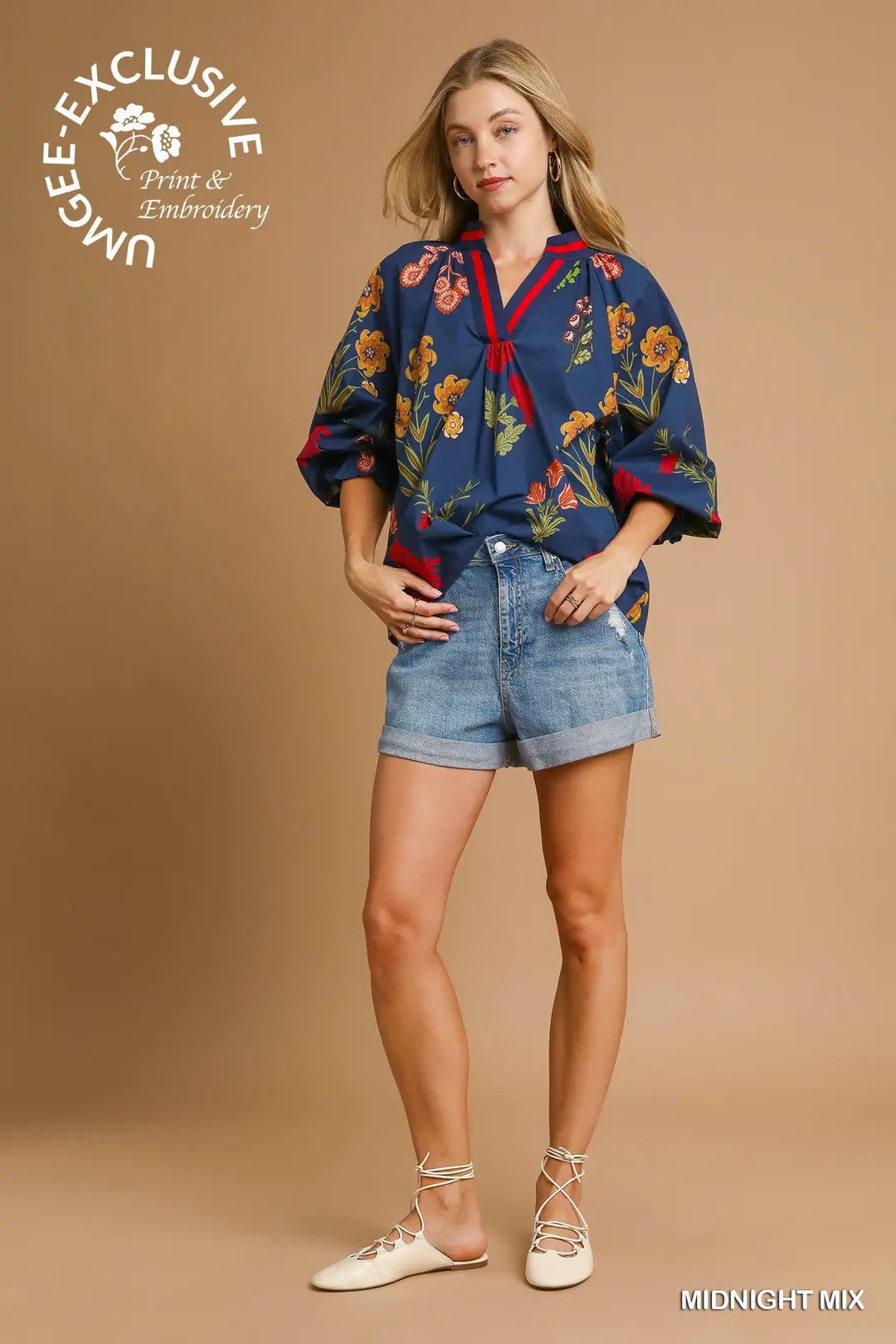 OPEN COLLAR FLORAL TOP