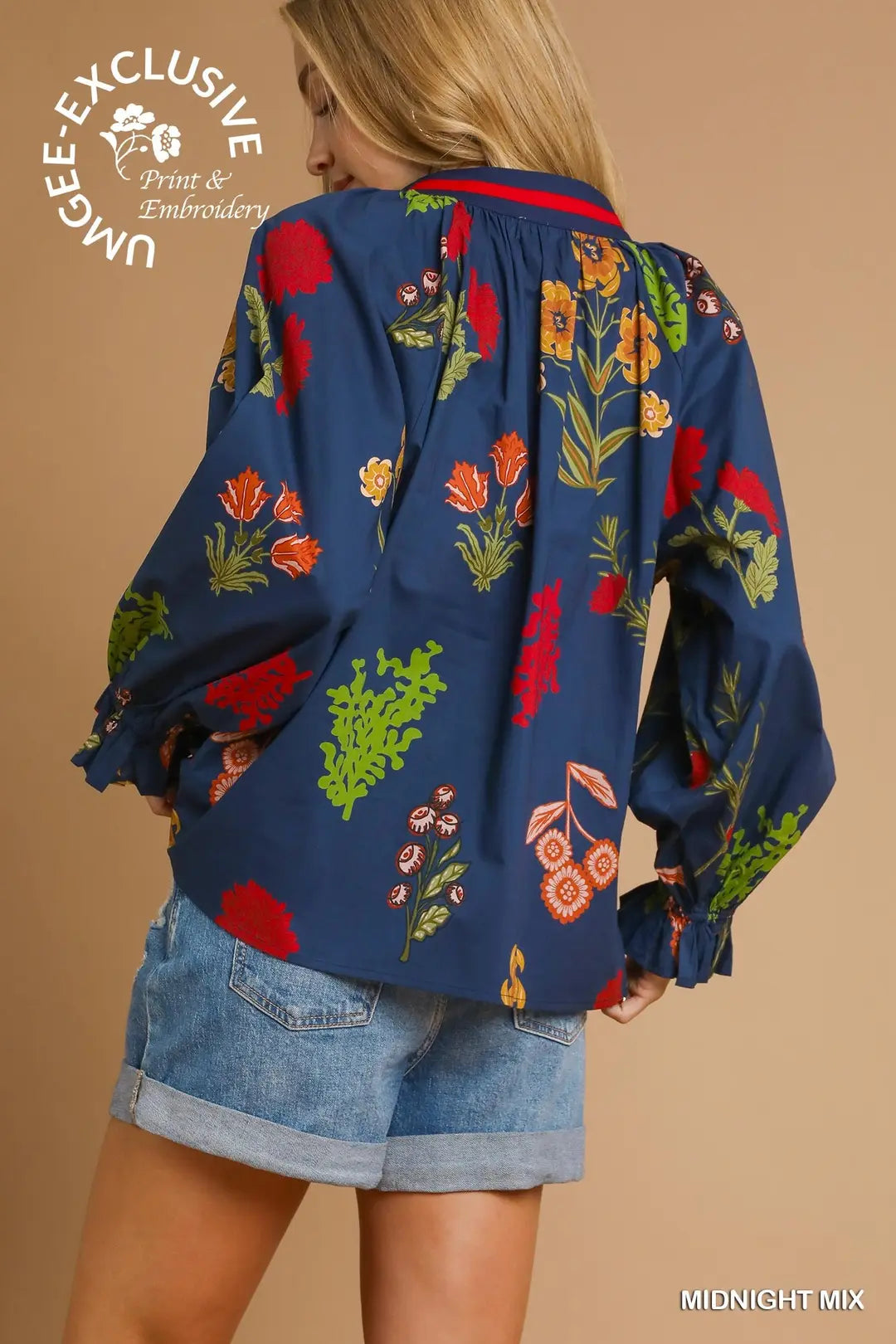 OPEN COLLAR FLORAL TOP