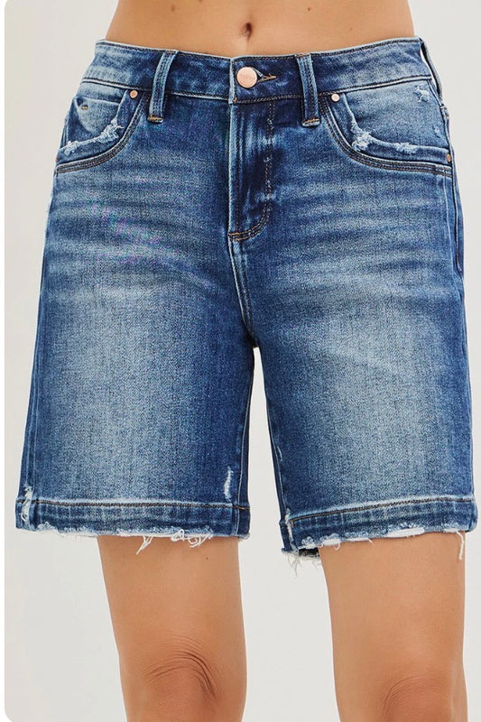SLOUCHY BERMUDA SHORTS
