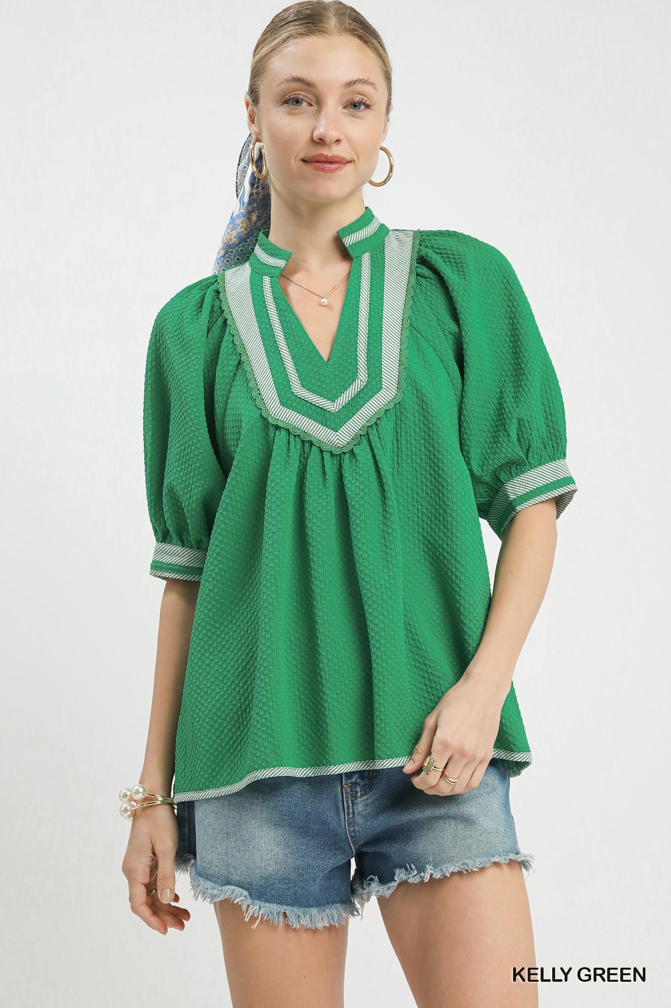 BUBBLE SLEEVE GREEN TEXTURED TOP
