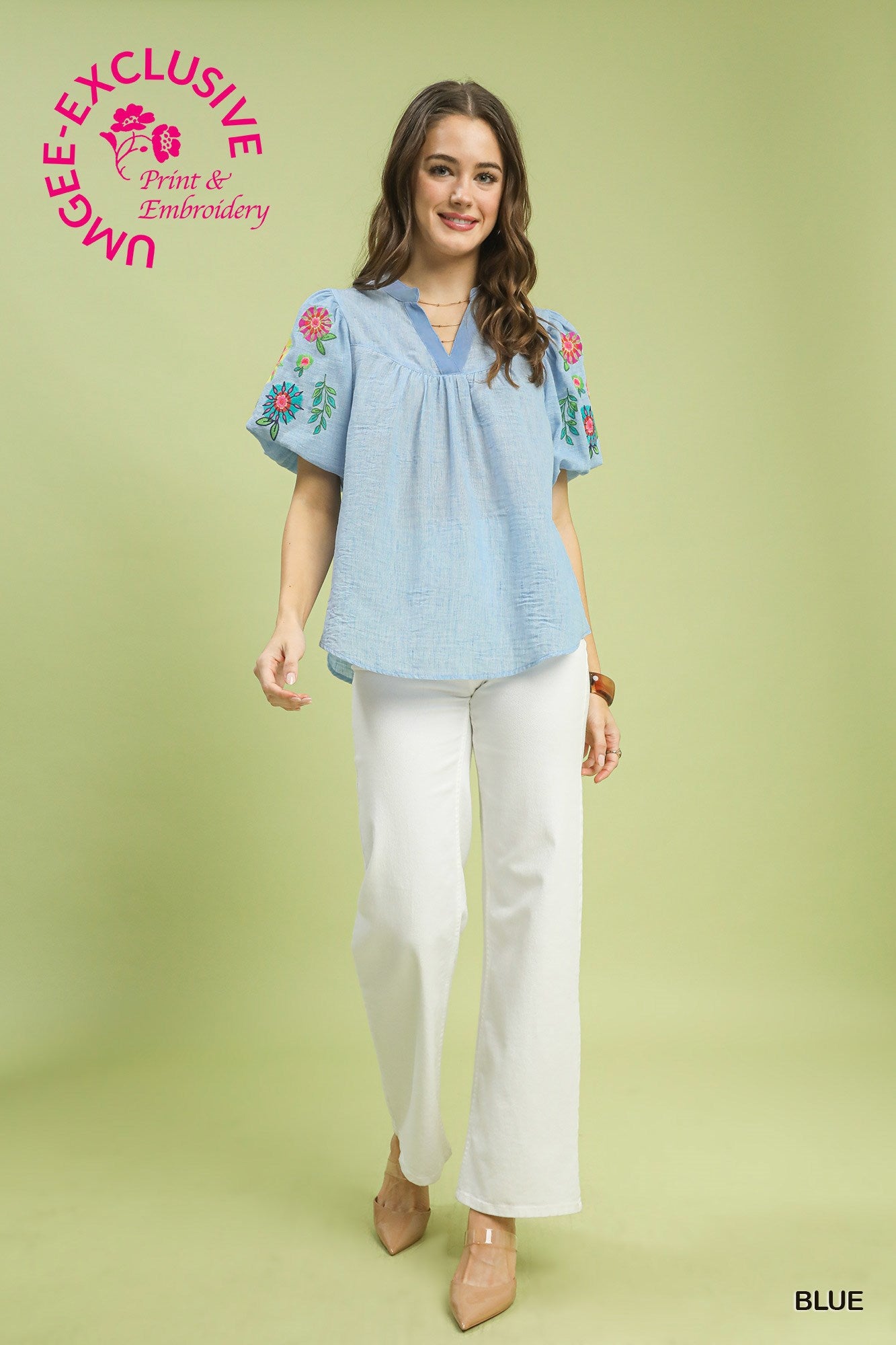 EMB PUFF SLEEVE BLUE TOP