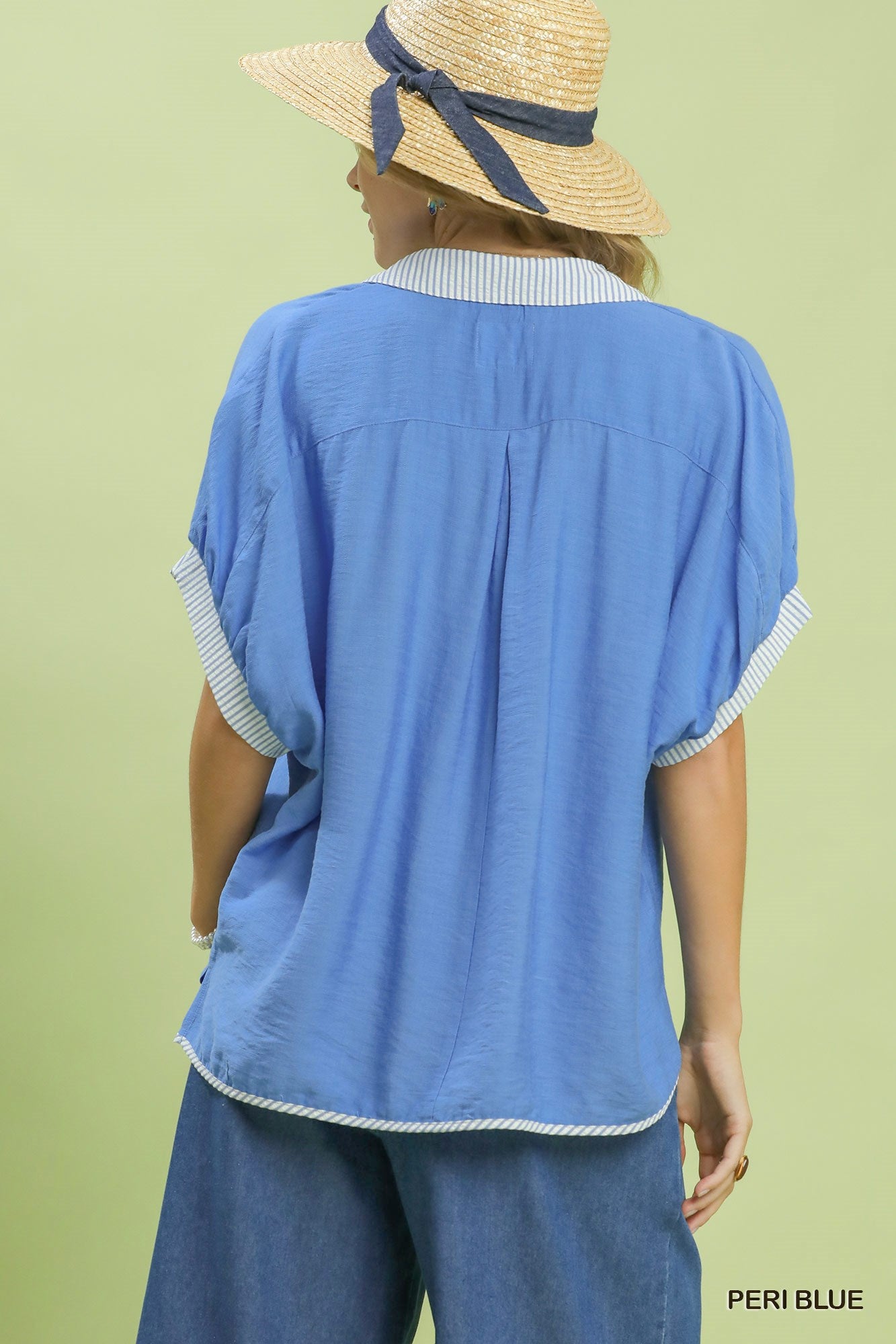CONTRAST BLUE TOP
