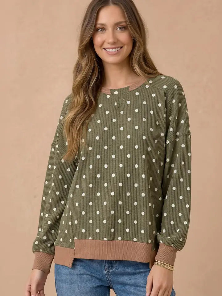DOTTED OLIVE WAVE LS TOP