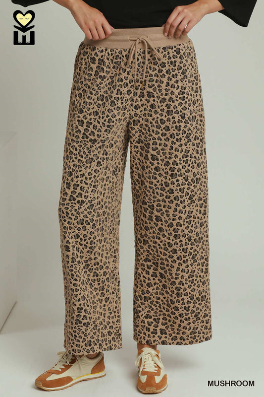 LEOPARD STRAIGHT PANTS