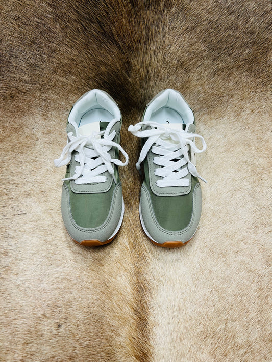 VERY G JOEL OLIVE SNEAKER