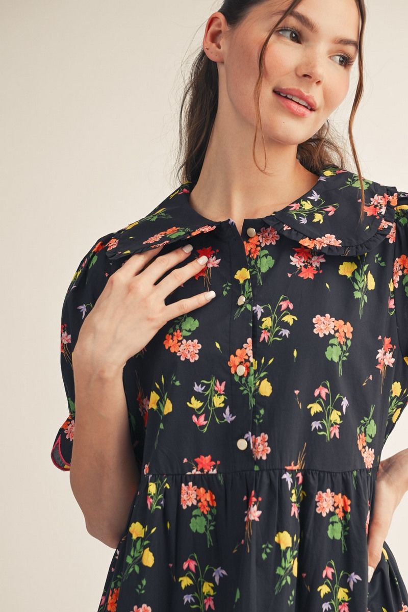 SCALLOP EDGE BLACK DRESS