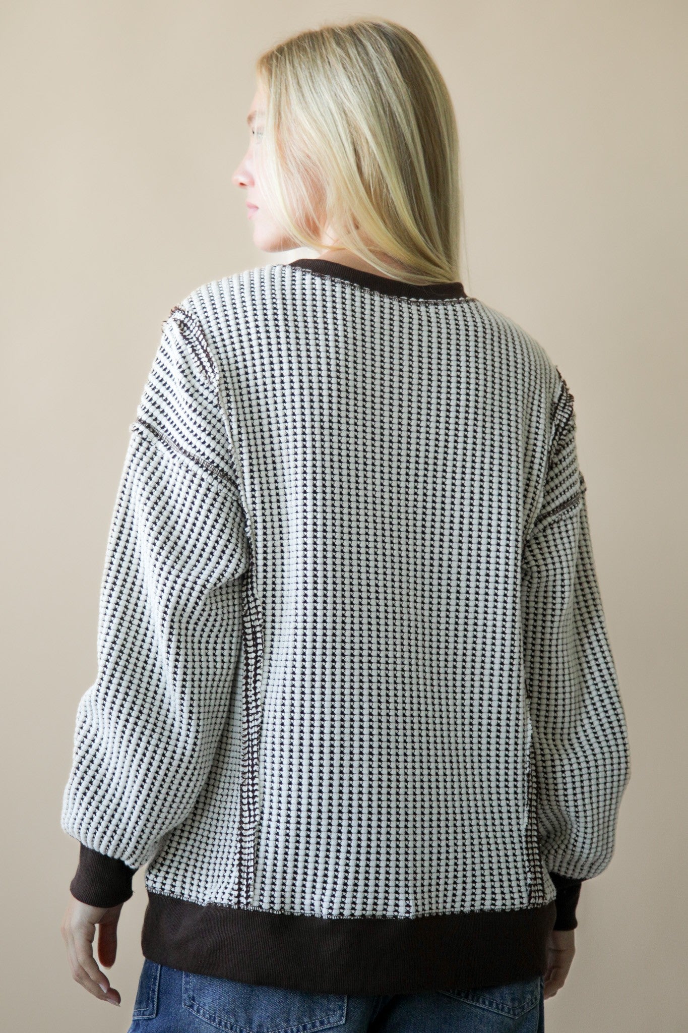 WAFFLE KNIT CHOCOLATE SWEATER
