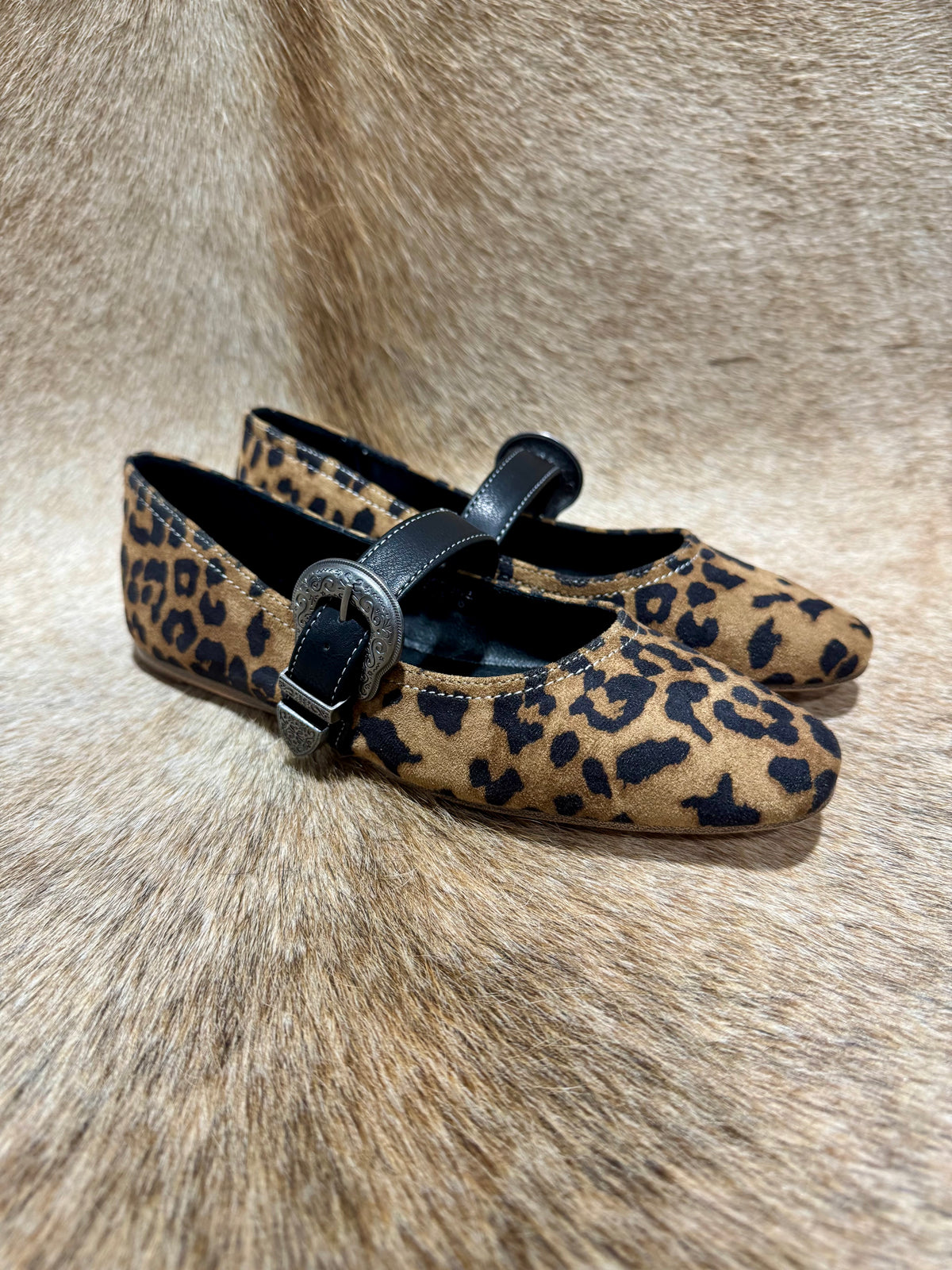 ANASTASIA LEOPARD FLATS