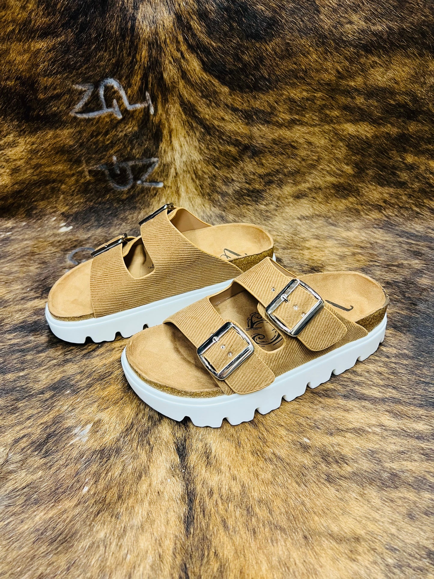 VERY G JAZMIN TAN SANDAL