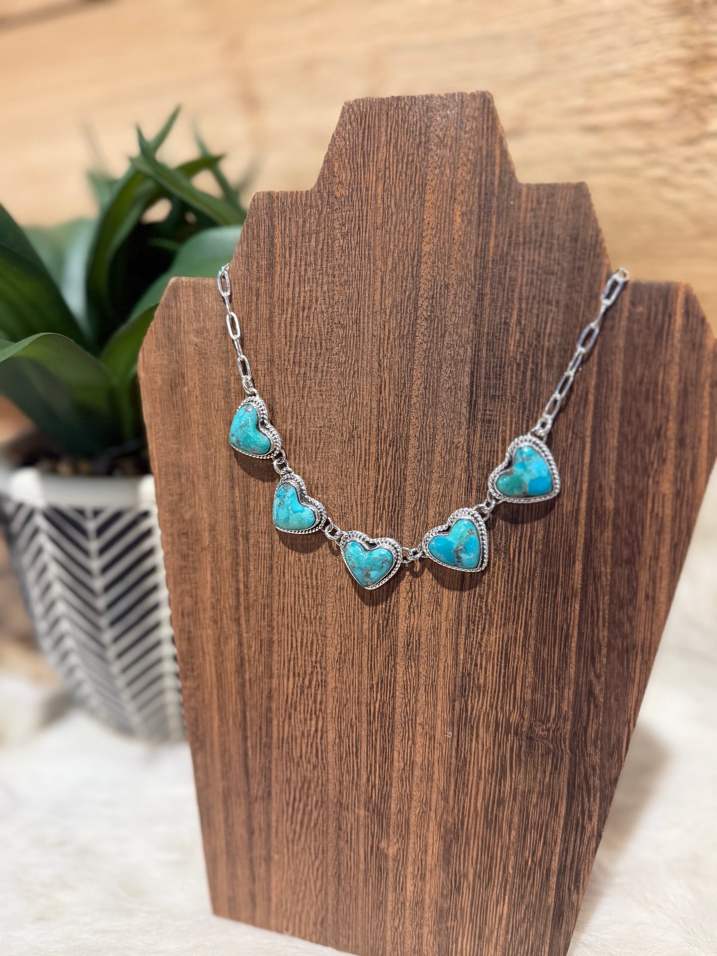 5 STONE HEART AUTHENTIC TURQUOISE NECKLACE