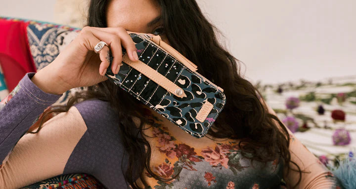 CONSUELA DANNI CARD ORGANIZER