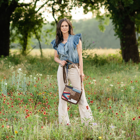 STS Chaynee Mountain Della Crossbody