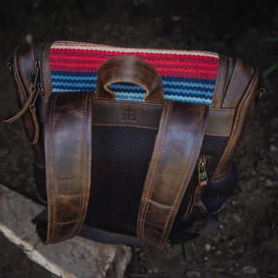 STS CHAYNEE MTN LAINI BACKPACK