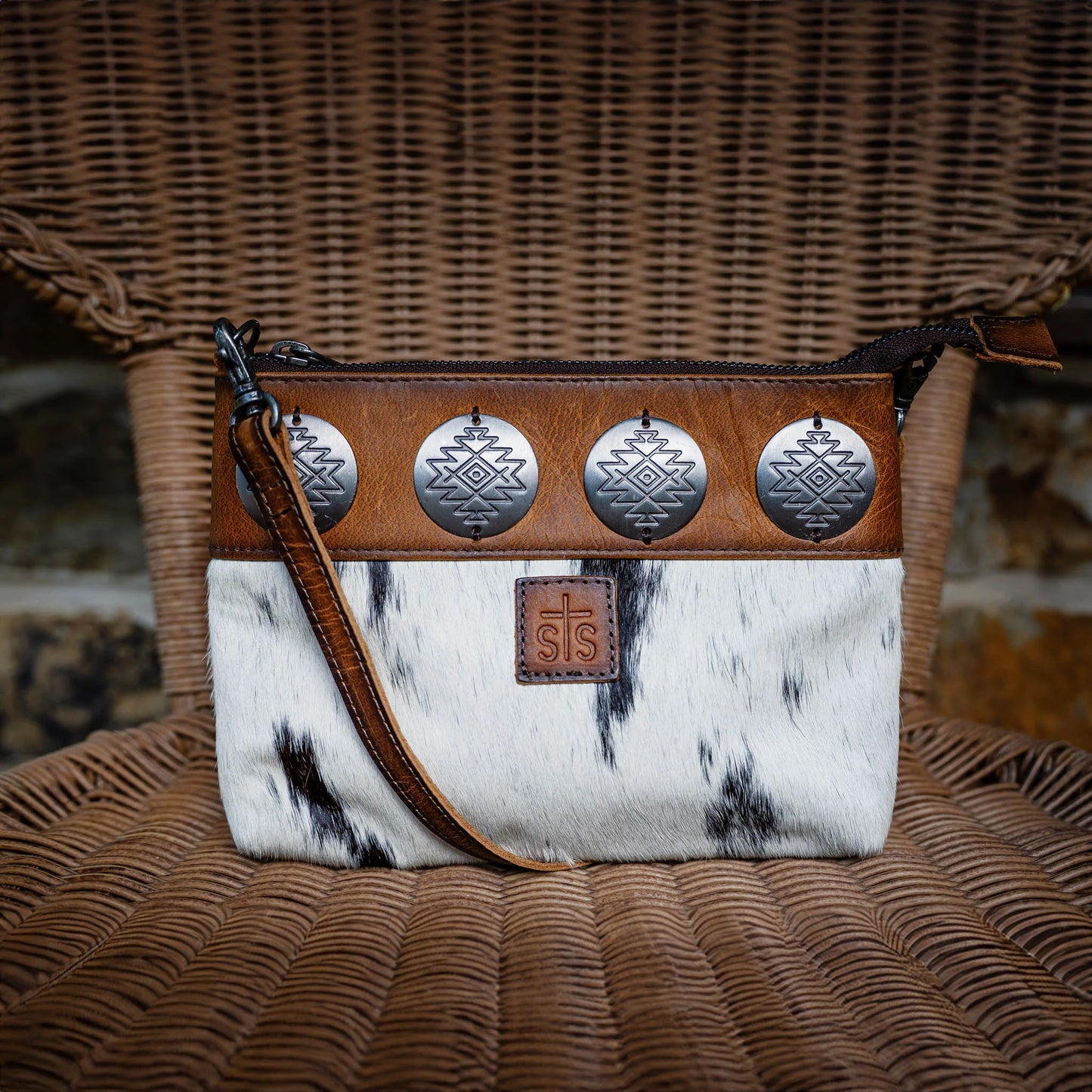 STS VAQUERO CONCHO GRACE CROSSBODY