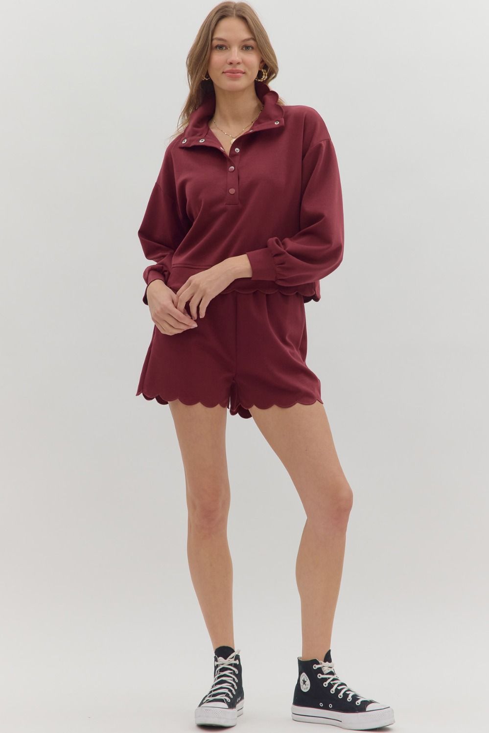 SCALLOP BURGUNDY PULLOVER