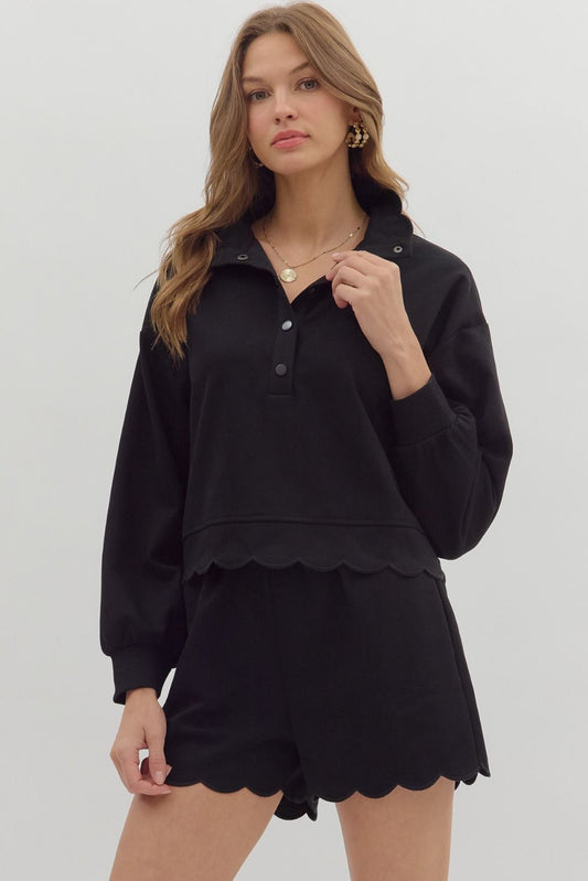 SCALLOP BLACK PULLOVER