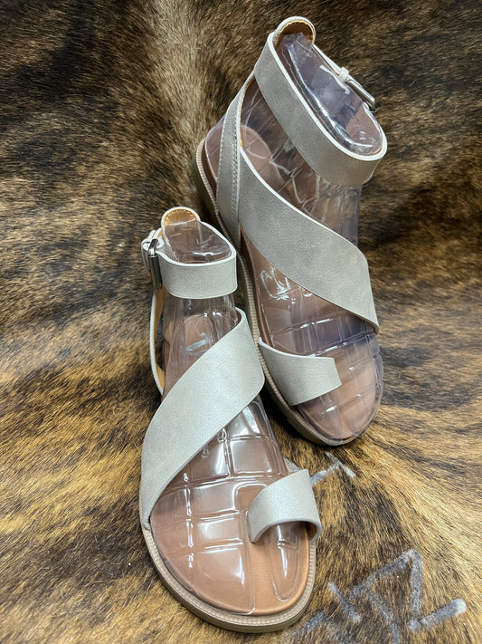 Very G Steffy Metallic Sandal