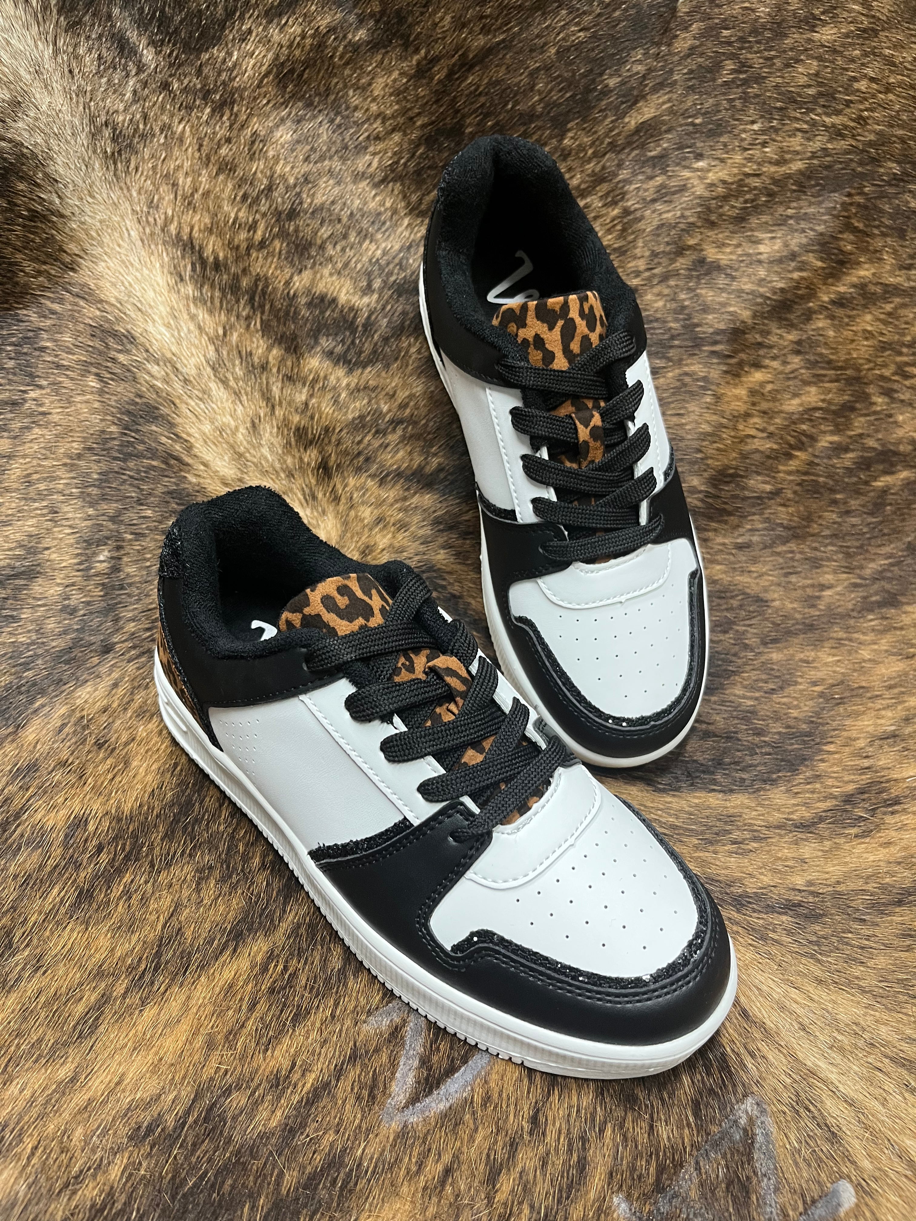 LOUIS VUITTON- Louis Vuitton Trainer Dhgate Skate Sneakers Runner