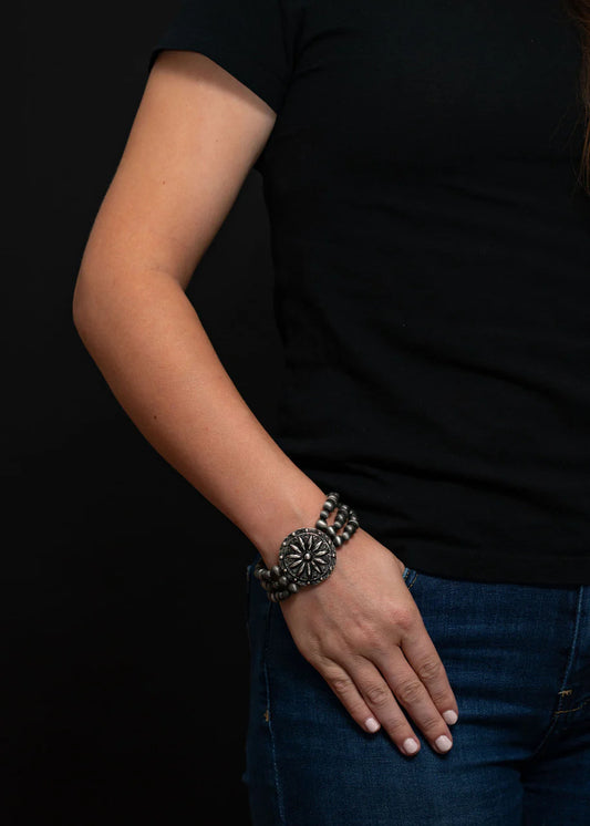 3 Strand Faux Navajo Pearl Stretch Bracelet with Concho Accent