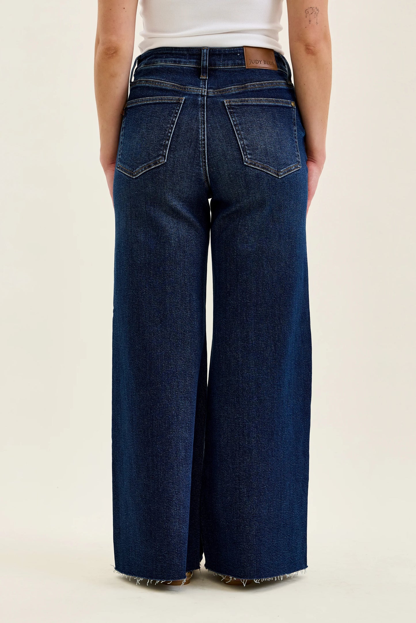 HW PETITE & REGULAR RETRO JEAN
