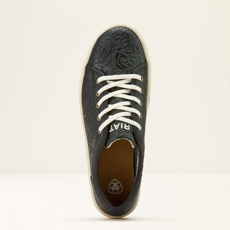 WM SKYLAR BLK EMB SHOE