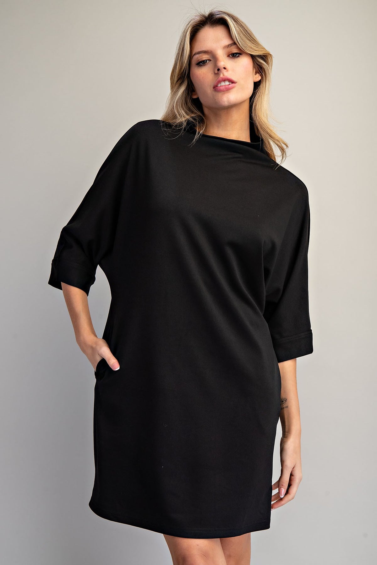 MOCK NECK MINI BLK DRESS