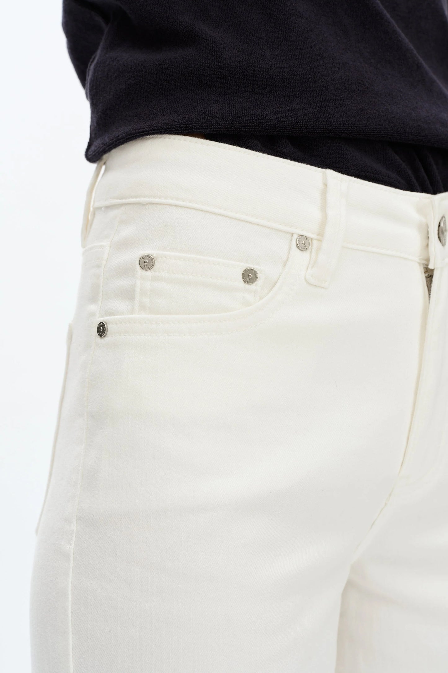 MAEVE MID RISE WHITE STRAIGHT JEANS