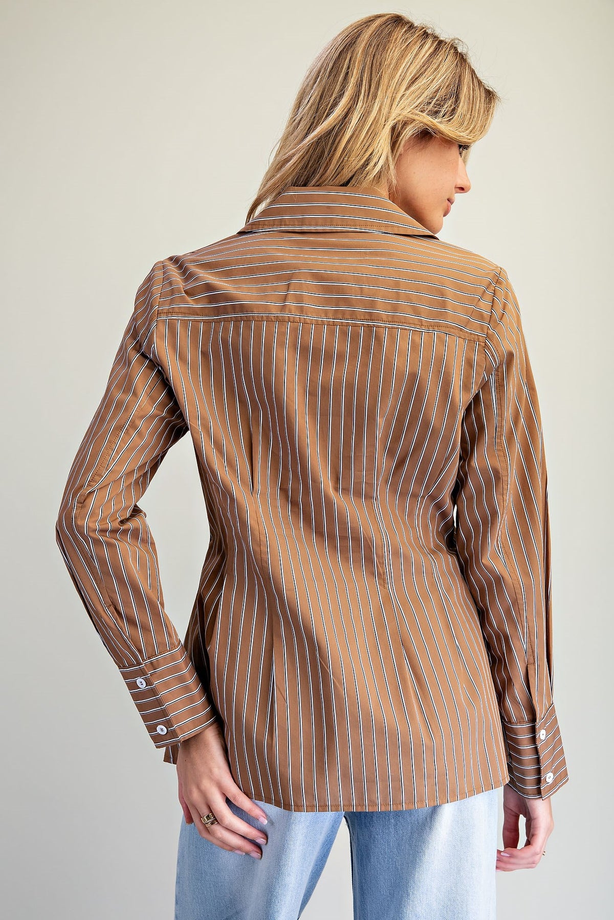 CINCHED STRIPE MOCHA BROWN LS TOP
