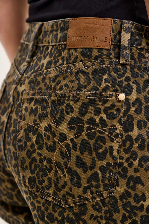 HW RM CUT OFF LEOPARD SHORTS