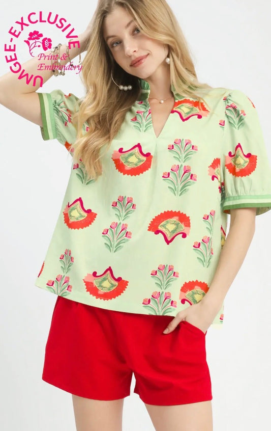 CONTRAST TRIM LIGHT SAGE TOP