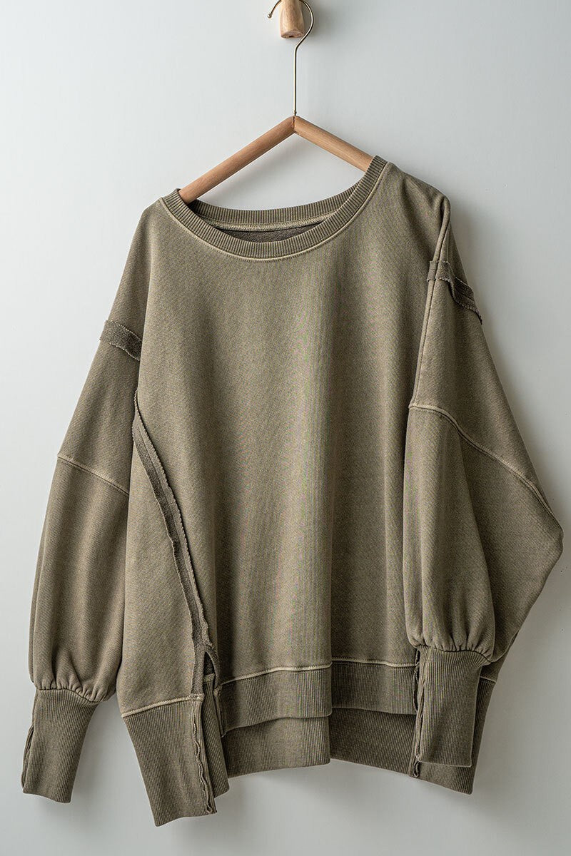 WASHED OLIVE SWEATER