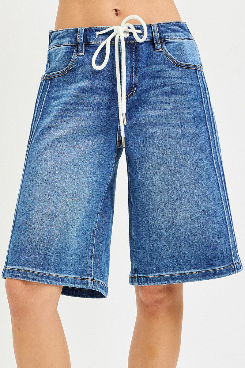 PINSTRIPE MID-RISE JORTS