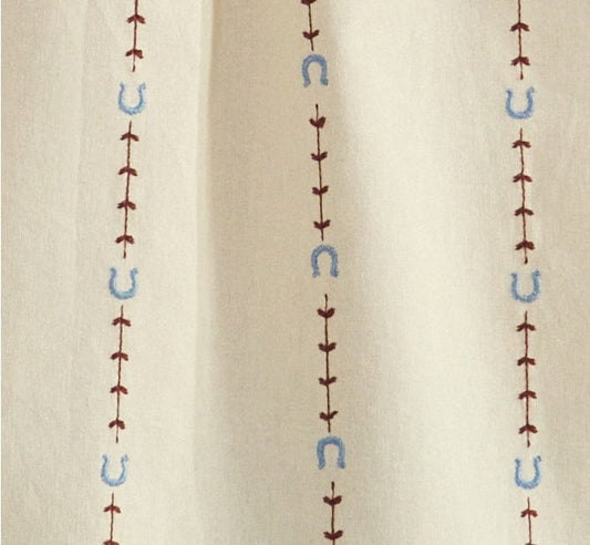 HORSESHOE EMB ECRU TOP