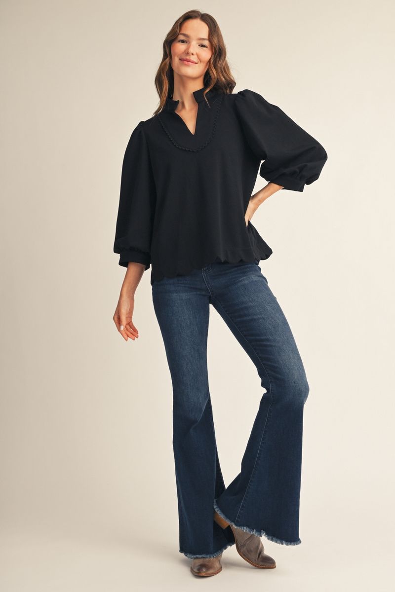 SCALLOP HEM BLACK TOP