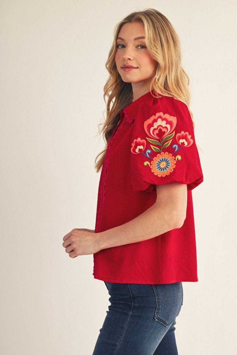 EMB TRIM SCALLOP RED TOP