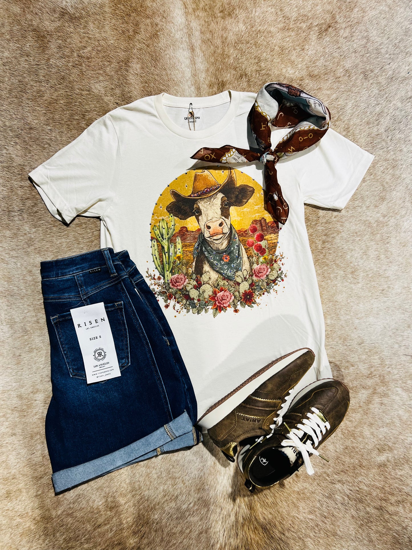 RODEO DESERT COW TEE